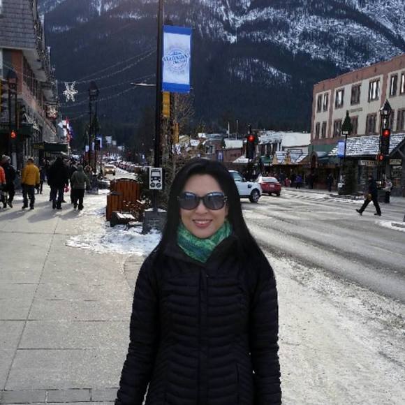 Meet your Posher, Fiona - Picture 1 of 1